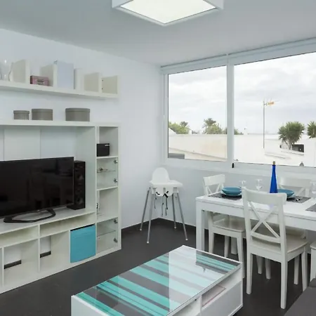 Apartamento Juana Rosa דירה *
